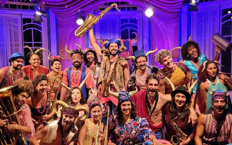 Carnaval no Museu da Língua Portuguesa em SP tem blocos, baile da terceira idade e oficinas educativas Carnaval no Museu da Língua Portuguesa em SP tem blocos, baile da terceira idade e oficinas educativas