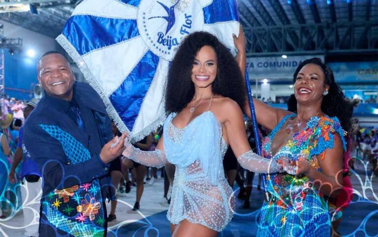 Carnaval 2024: Savia David é ovacionada durante ensaio na quadra da Beija-Flor