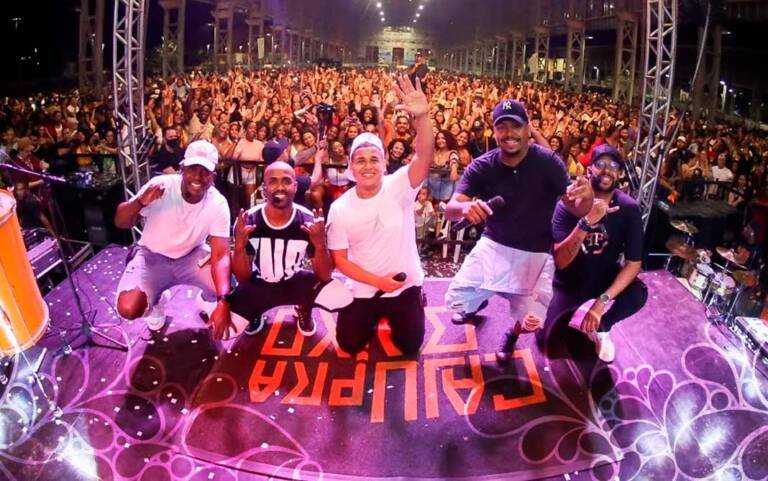 Grupo Caju Pra Baixo agita o carnaval carioca com mais uma edição da “Feijoada do Caju” Grupo Caju Pra Baixo agita o carnaval carioca com mais uma edição da “Feijoada do Caju”