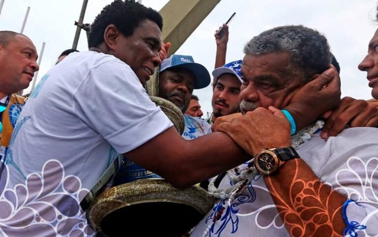 Carnaval 2025 RJ: Beija-Flor é Campeã! Veja o Ranking das 10 Melhores Escolas de Samba Carnaval 2025 RJ: Beija-Flor é Campeã! Veja o Ranking das 10 Melhores Escolas de Samba