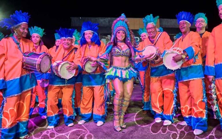 Rainha de bateria da Caprichosos de Pilares, Rose Nascimento estreia a frente da bateria Venenosa Rainha de bateria da Caprichosos de Pilares, Rose Nascimento estreia a frente da bateria Venenosa