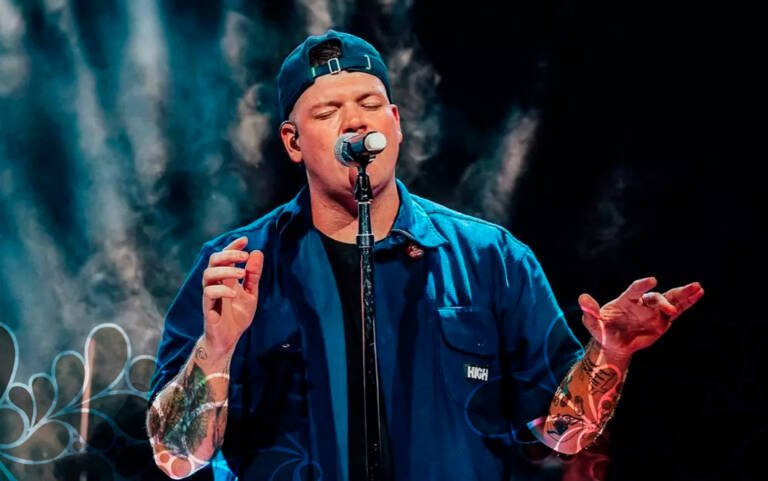 Ferrugem e Caju Pra Baixo se apresentam nesta 6ª na Via Music Hall Ferrugem e Caju Pra Baixo se apresentam nesta 6ª na Via Music Hall