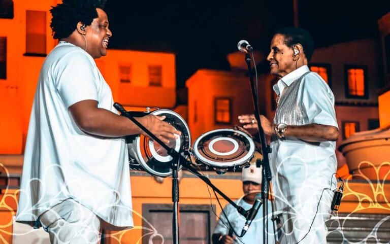 Fundo de Quintal e Quintal da Magia encerram 2024 com pré-réveillon no Cacique de Ramos Fundo de Quintal e Quintal da Magia encerram 2024 com pré-réveillon no Cacique de Ramos