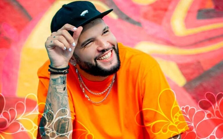 Gabrielzinho segue onda de sucessos com “Brincando de Namorar” Gabrielzinho segue onda de sucessos com “Brincando de Namorar”