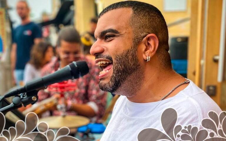 Dia de Jorge! Cacique de Ramos muda a data de sua feijoada para homenagear o Santo Guerreiro.