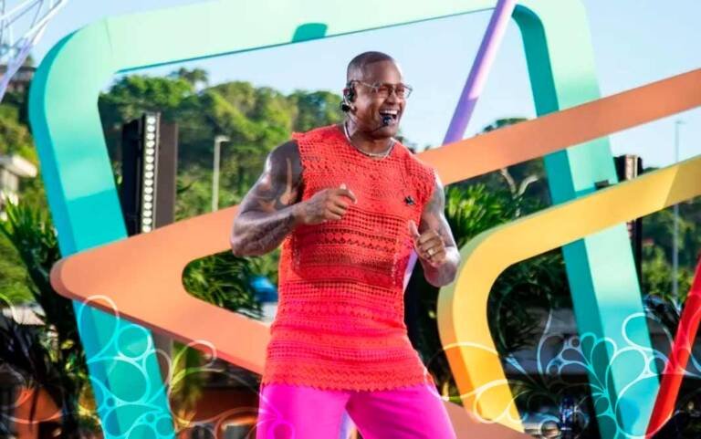 Léo Santana e seu novo projeto de samba para rodar o Brasil Léo Santana e seu novo projeto de samba para rodar o Brasil