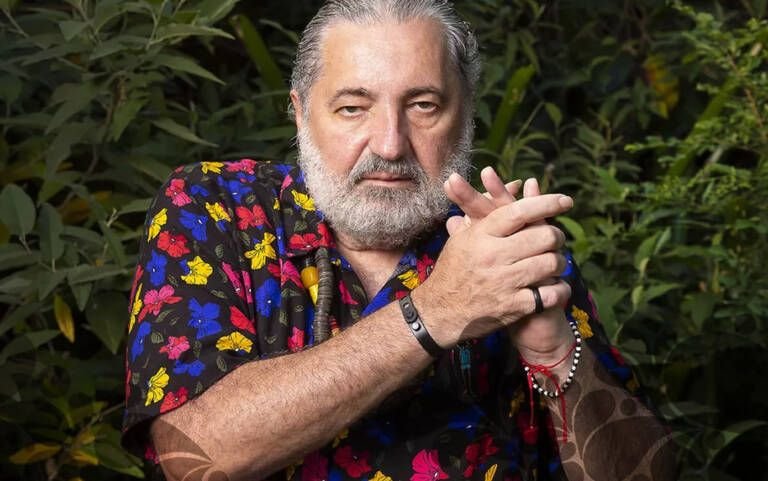 Moacyr Luz internado com insuficiência respiratória manda recado para fãs: “Já, já eu volto” Moacyr Luz internado com insuficiência respiratória manda recado para fãs: “Já, já eu volto”