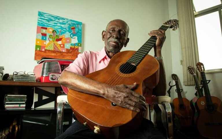 Pinturas inéditas de Nelson Sargento em exibição