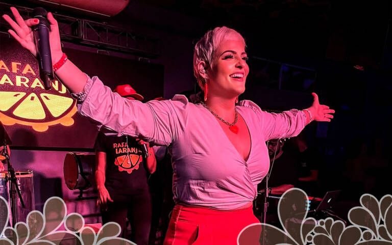 Sucessos do samba e do pagode exaltando a positividade e a autoestima, Rafa Laranja lança medley