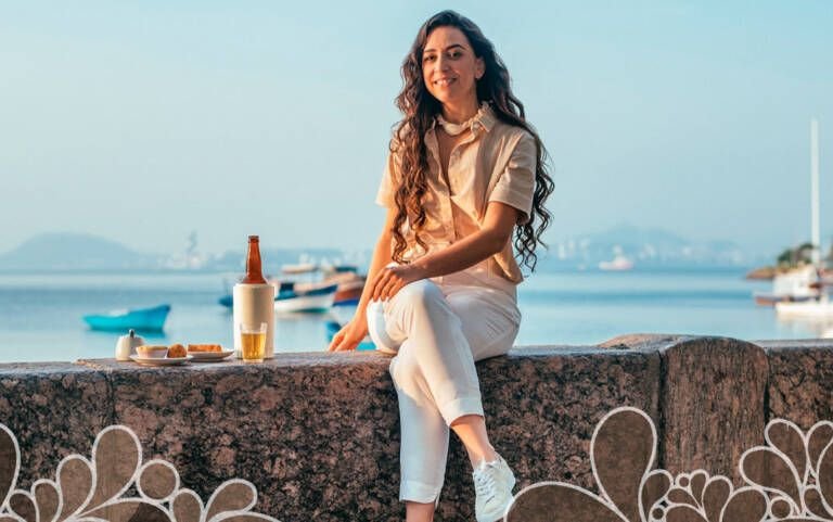 Roberta Sá lança álbum com Zeca Pagodinho e Péricles Roberta Sá lança álbum com Zeca Pagodinho e Péricles