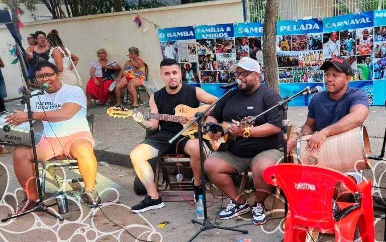 Samba e alegria, na inauguração da Praça Tião Belo na comunidade do Santa Marta Samba e alegria, na inauguração da Praça Tião Belo na comunidade do Santa Marta