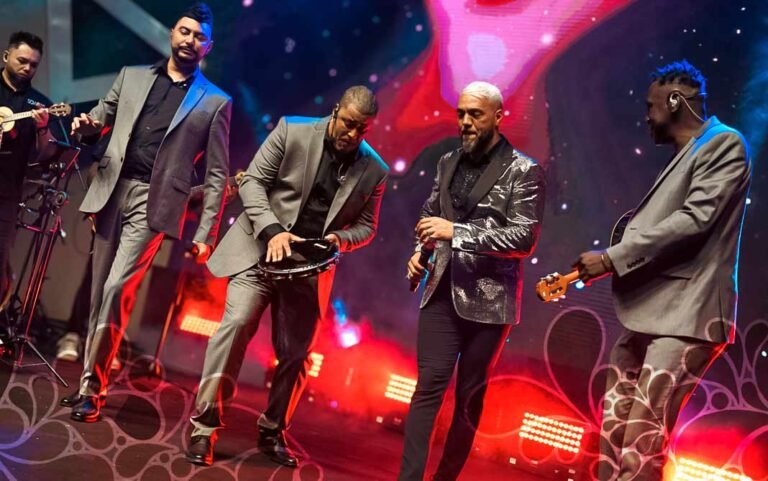 Soweto comemora 30 anos e se despede da turnê no Rio de Janeiro! Soweto comemora 30 anos e se despede da turnê no Rio de Janeiro!