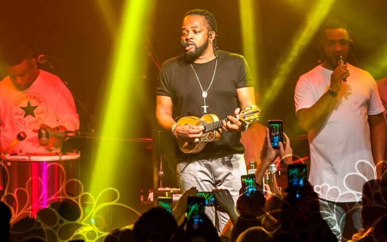 Xande de Pilares está perto de estrear a turnê “Xande Canta Caetano” em Salvador Xande de Pilares está perto de estrear a turnê “Xande Canta Caetano” em Salvador